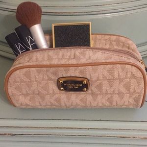 *EUC* Michael Kors Logo Print Small Cosmetic Case